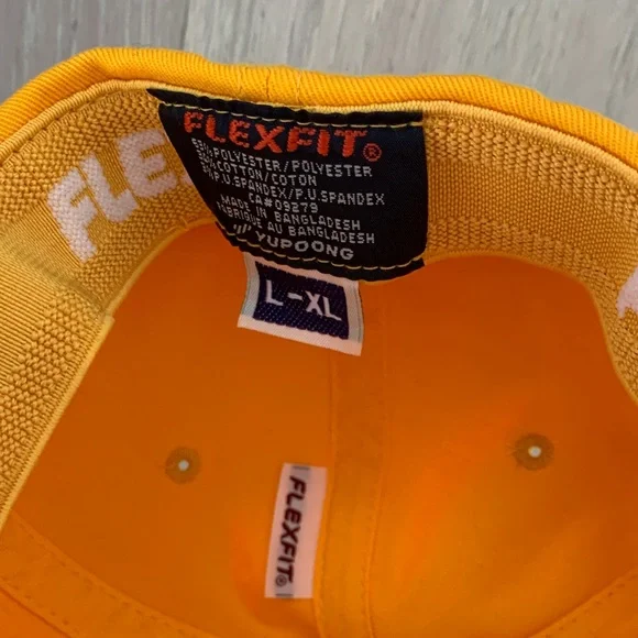 Flexfit “The Future Is Bright” Ballcap - Picture 3 of 4